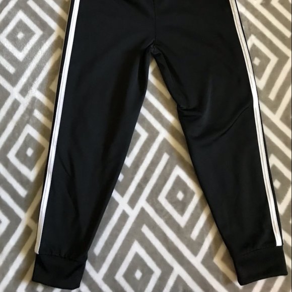 Girls Black 6 ADIDAS Training Joggers - Picture 4 of 6